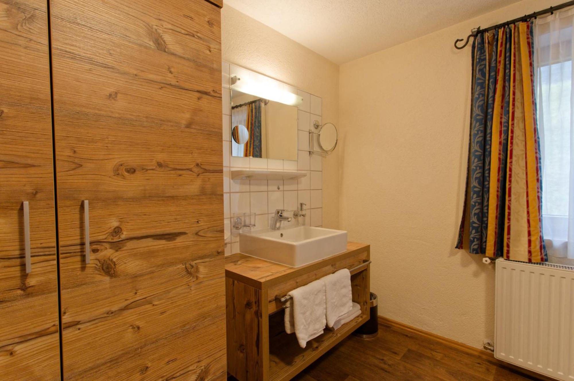 Haus Zangerl Inkl Sommer-Karte Premium Sankt Anton am Arlberg Esterno foto