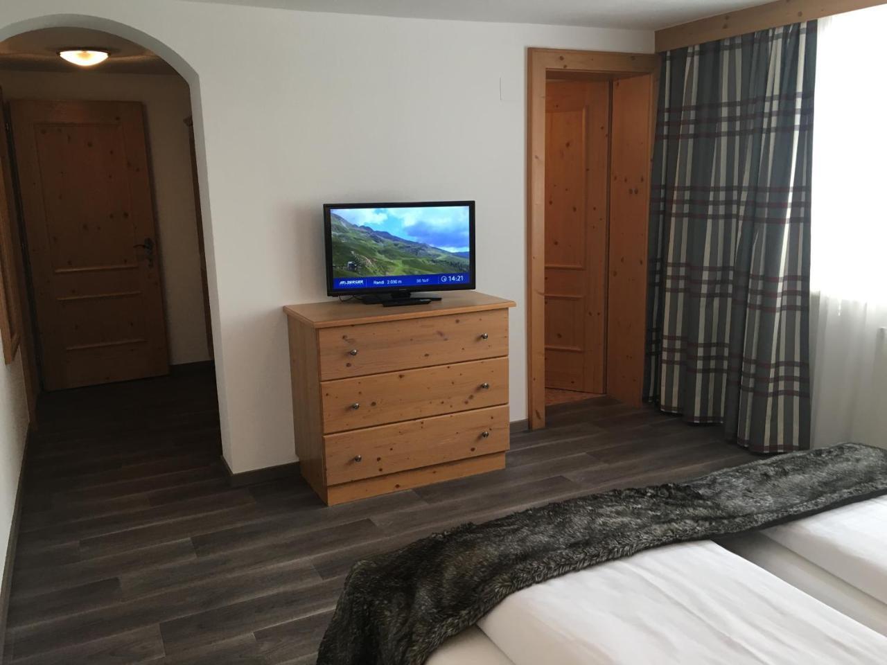 Haus Zangerl Inkl Sommer-Karte Premium Sankt Anton am Arlberg Esterno foto