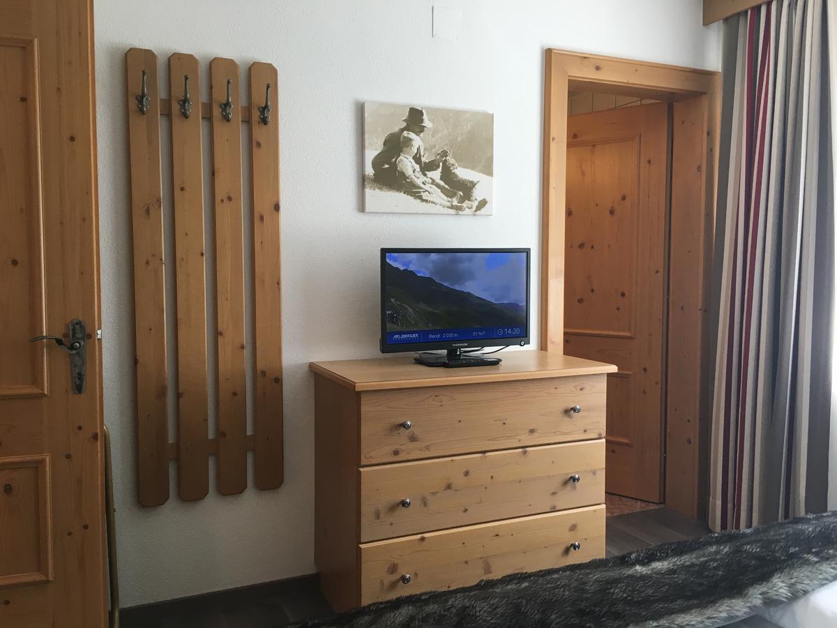Haus Zangerl Inkl Sommer-Karte Premium Sankt Anton am Arlberg Esterno foto