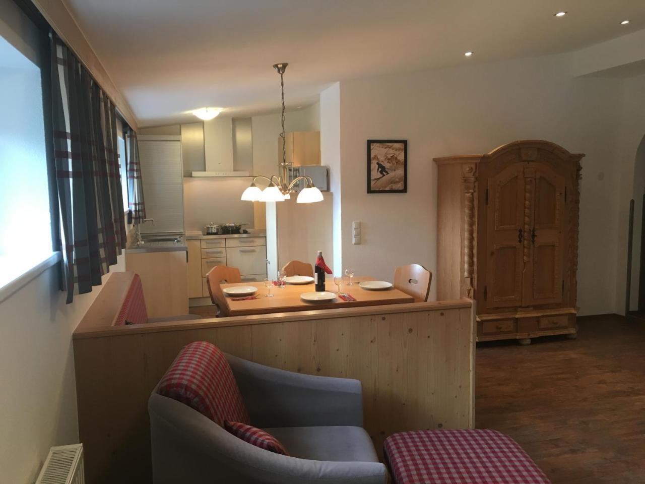 Haus Zangerl Inkl Sommer-Karte Premium Sankt Anton am Arlberg Esterno foto